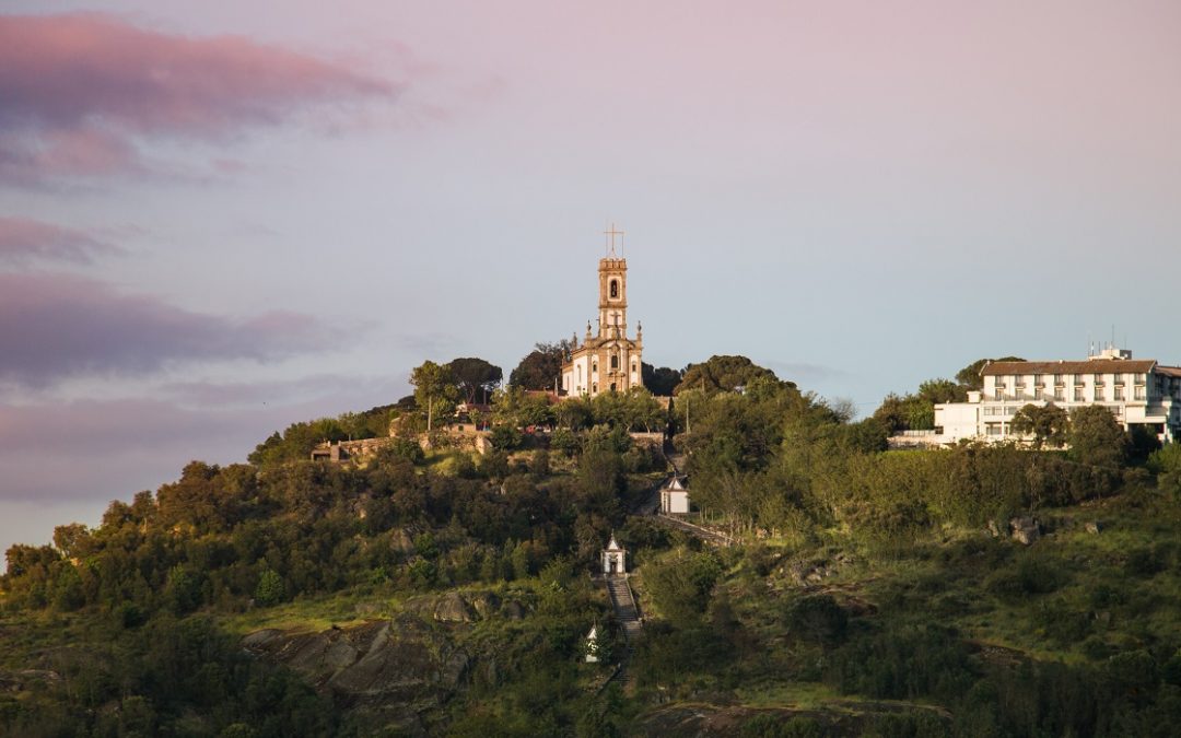 Tributo de saudade a Mangualde e às festas da Nossa Senhora do Castelo, a ocorrerem agora a 7 e 8 de Setembro …