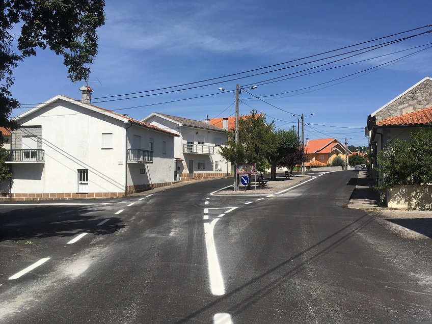 1ª fase da pavimentação de Cubos/Mangualde-Gare, concluida.